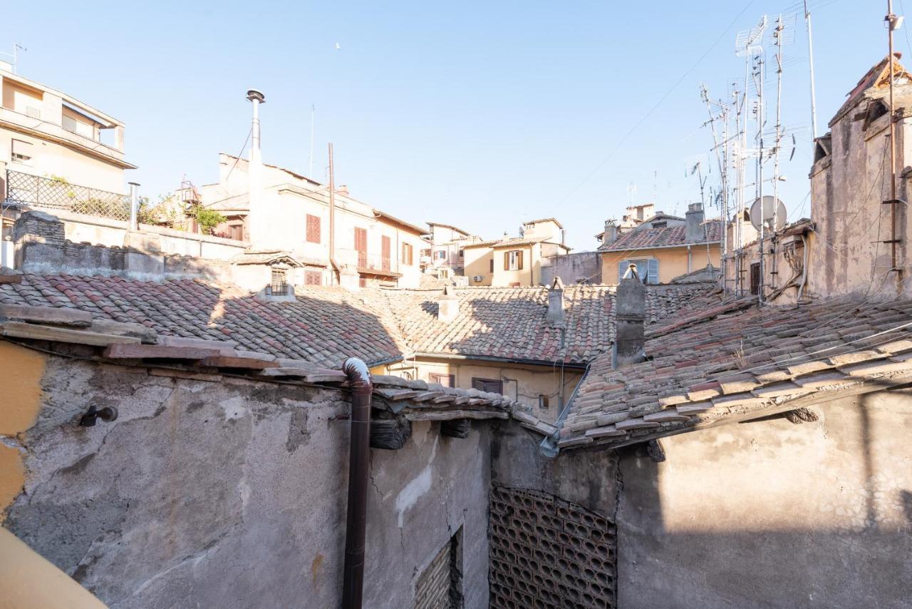 Stunning Campo De Fiori Apartment With Terrace Roma Dış mekan fotoğraf